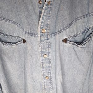 Pendleton Men's Medium vintage pearl snap shirt